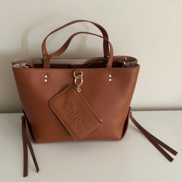 Chloe Caramel Leather Tote Bag - Picture 6 of 13